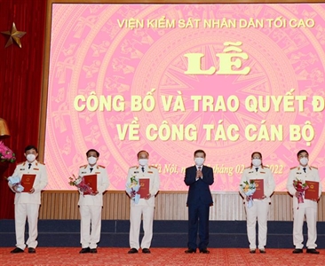 Lễ công bố, trao các quyết định của Viện trưởng VKSND tối cao về công tác cán bộ